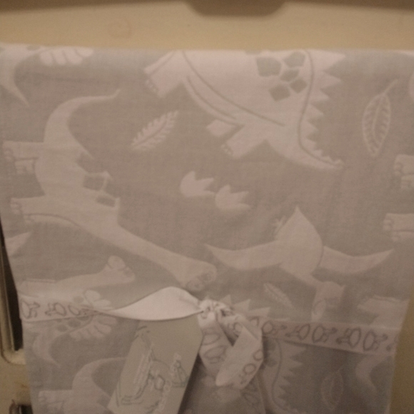 NEW baby coverlet - Picture 3 of 7
